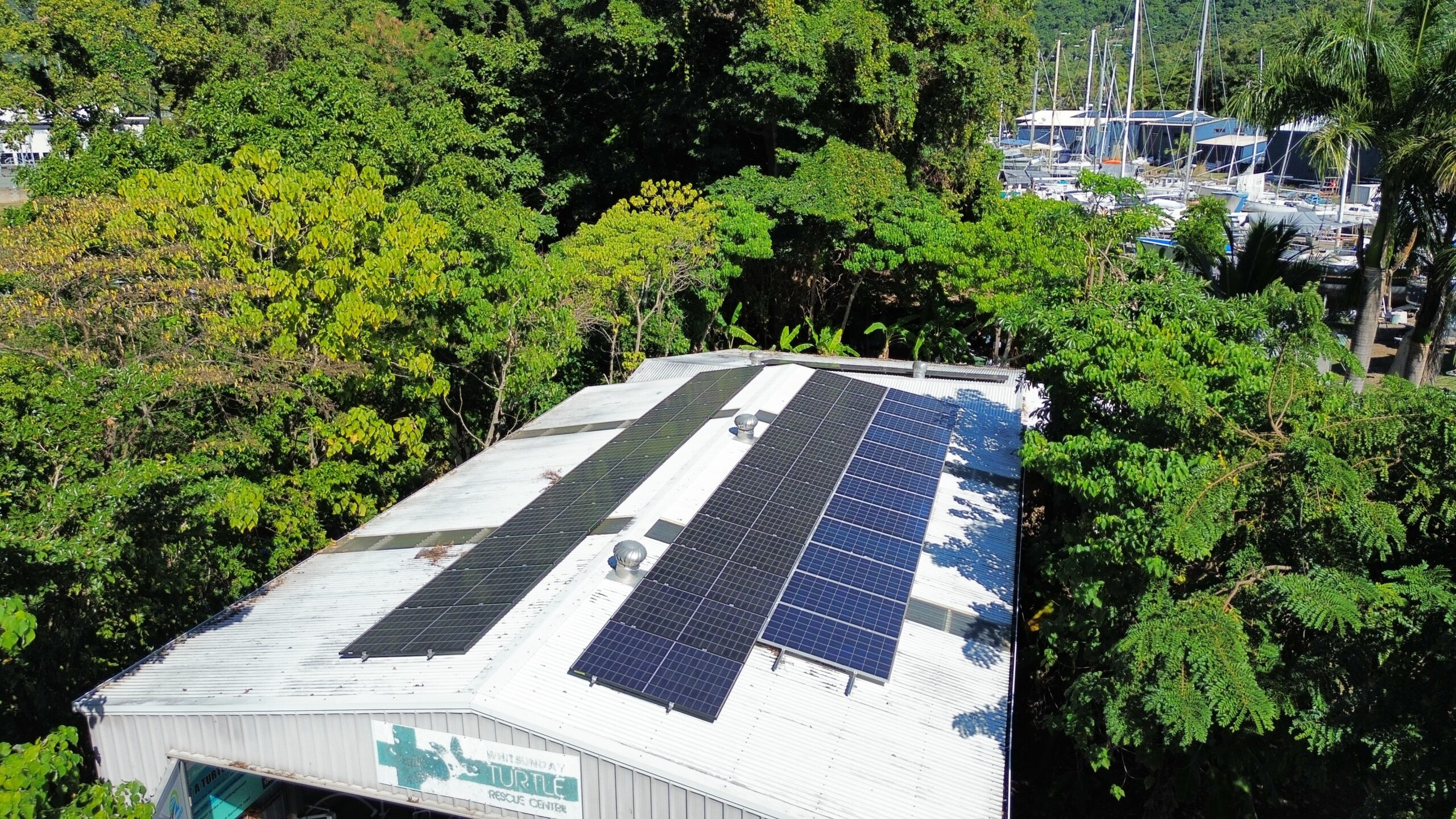 eco friendly solar for eco barge clean seas