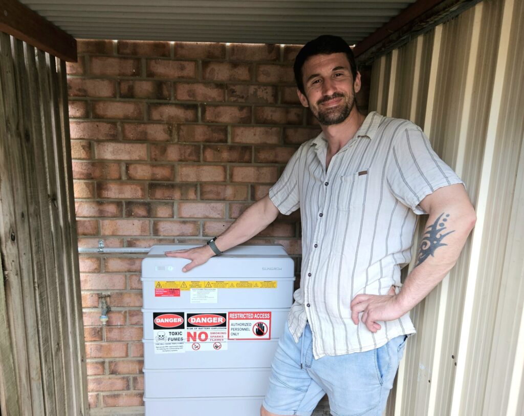 solar battery blackout protection